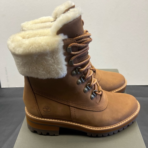 Timberland - Size: 6.5 - Brand new in box - Picture 3 of 7